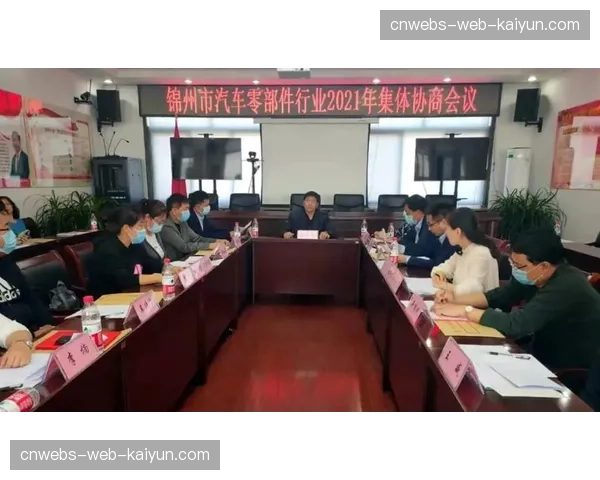 球员合同规范化进程：标准合同文本的修订如何保障劳资双方权益？